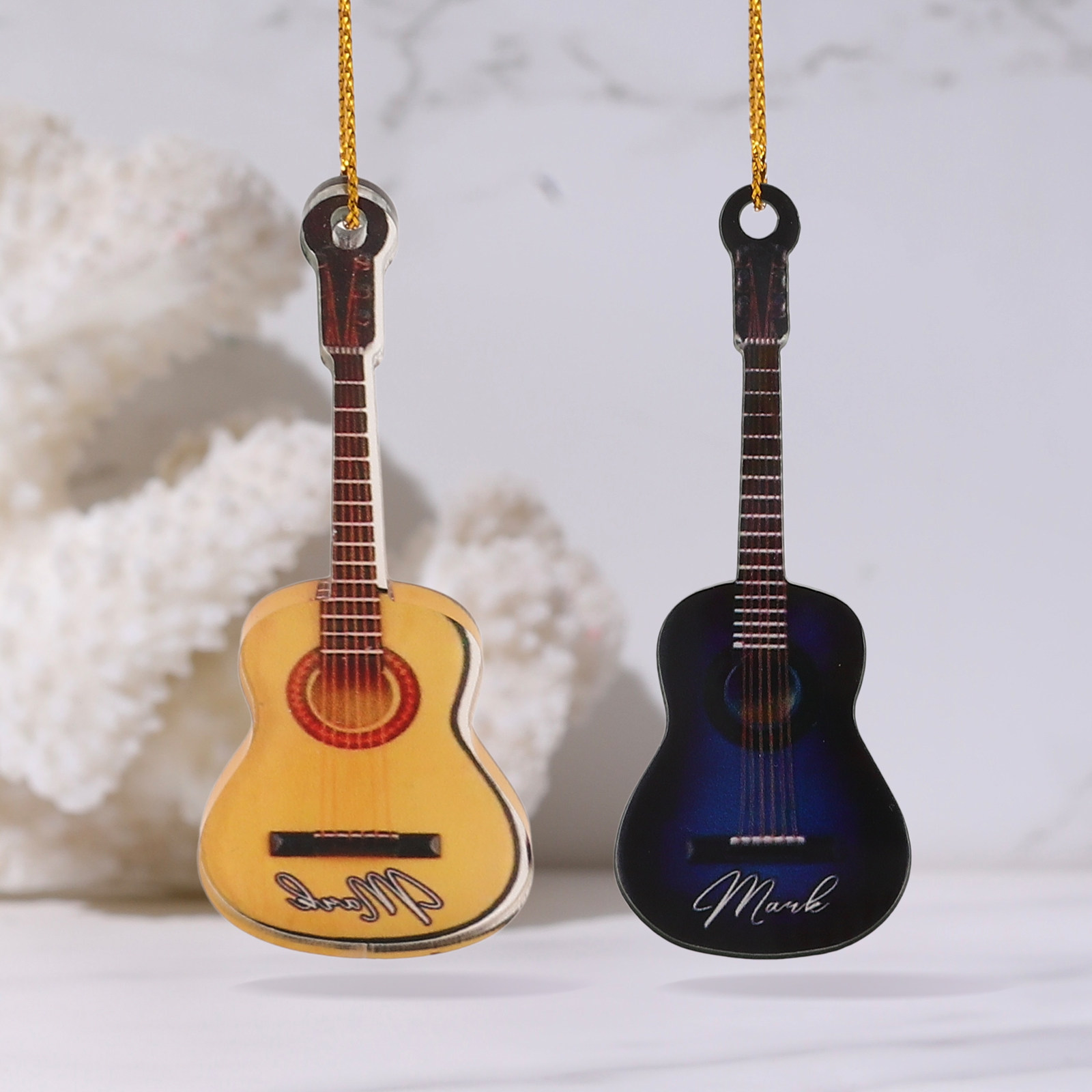 Musical Instrument Xmas Ornaments - 10 Stück Weihnachts-Mini-Gitarren als Hängedekoration, Mini-Musikinstrument,