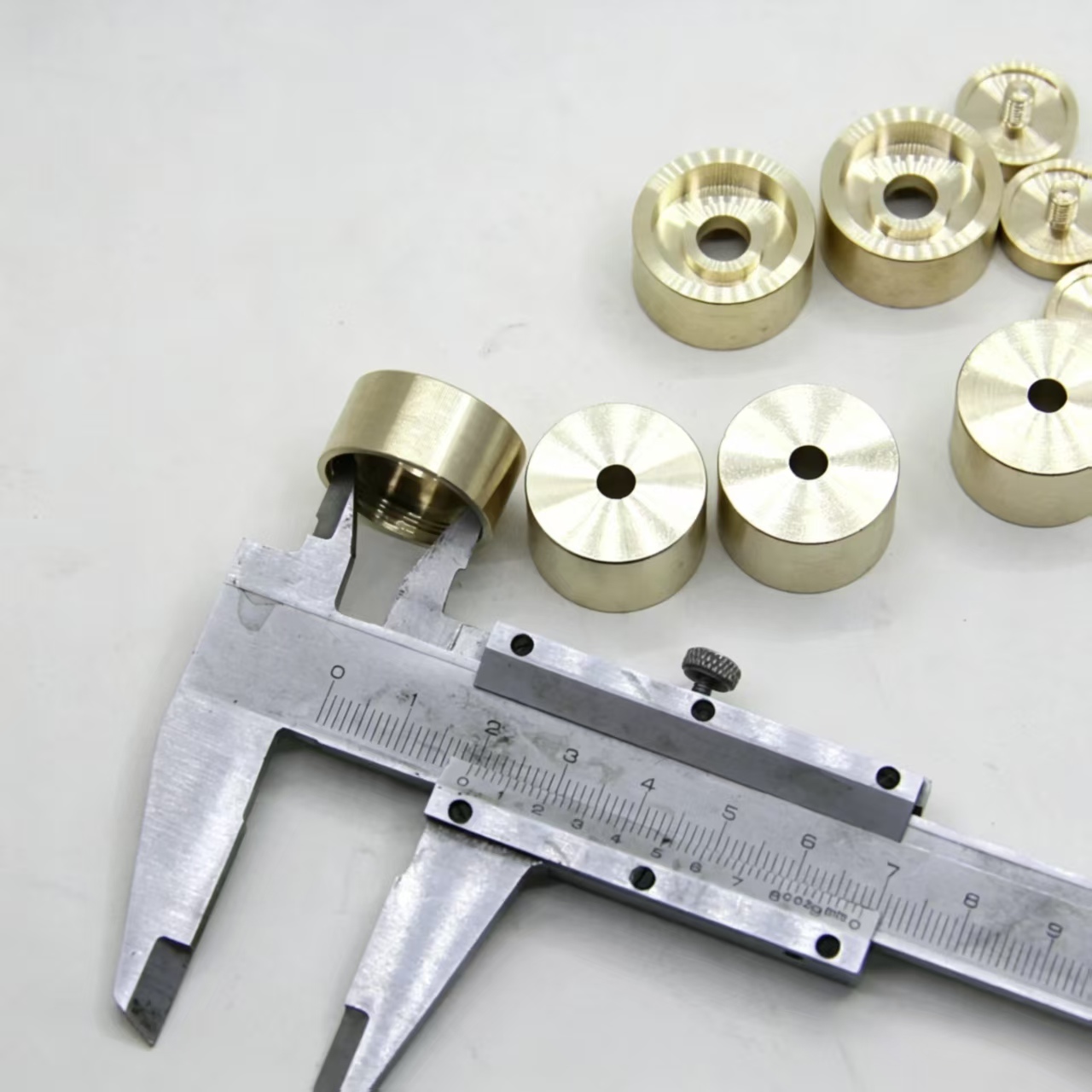 Hochwertiges Messing-Trompeten – Musical Instrument Horn Bewertung und Preis